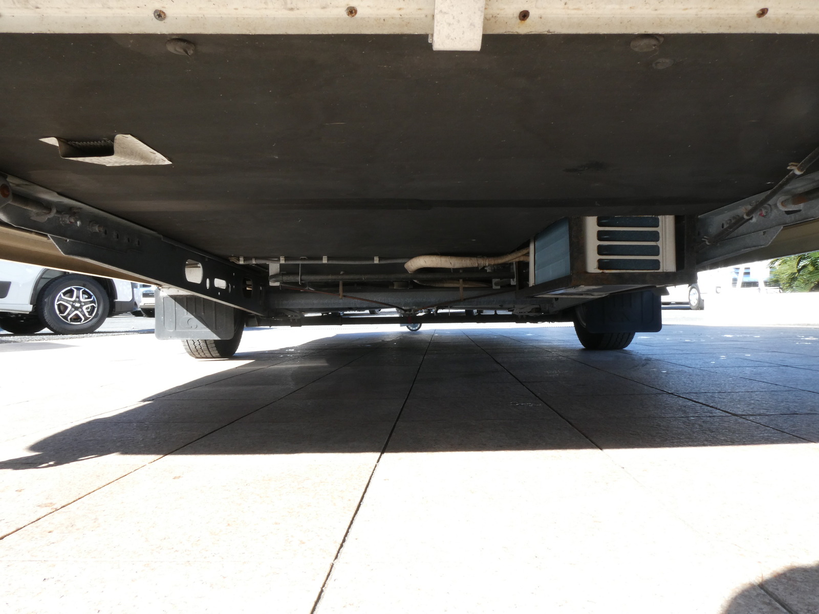 キャンピングカートレーラー