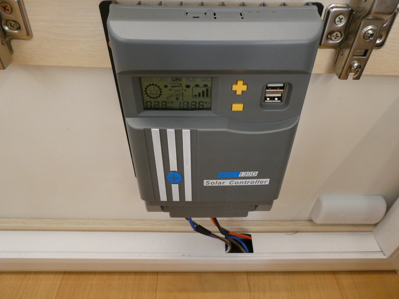 キャンピングカー軽キャンパー