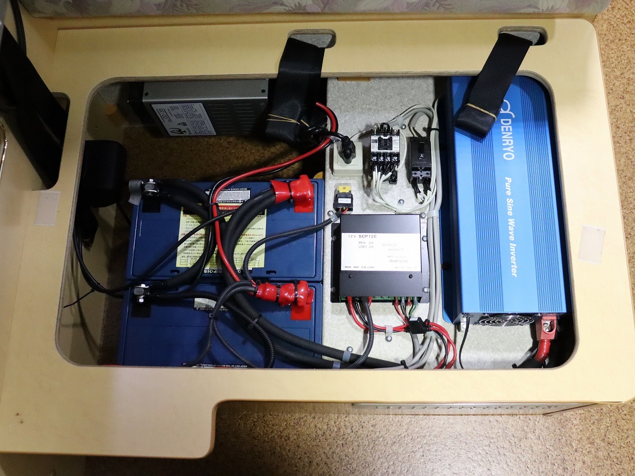 キャンピングカーバンコン