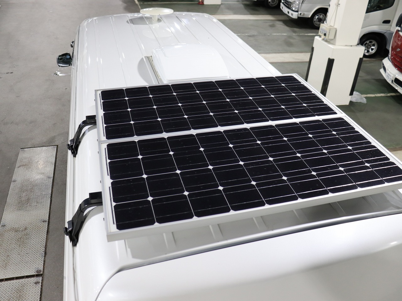 キャンピングカーバンコン