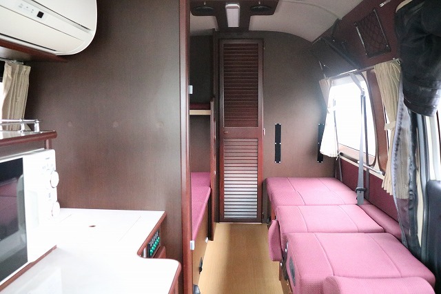 キャンピングカーバンコン