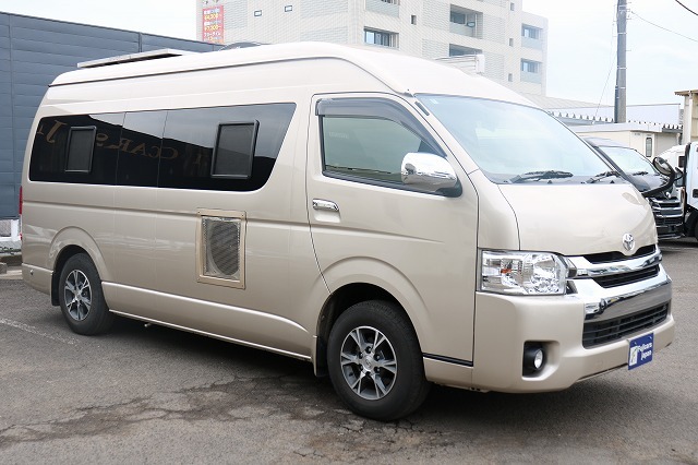 キャンピングカーバンコン