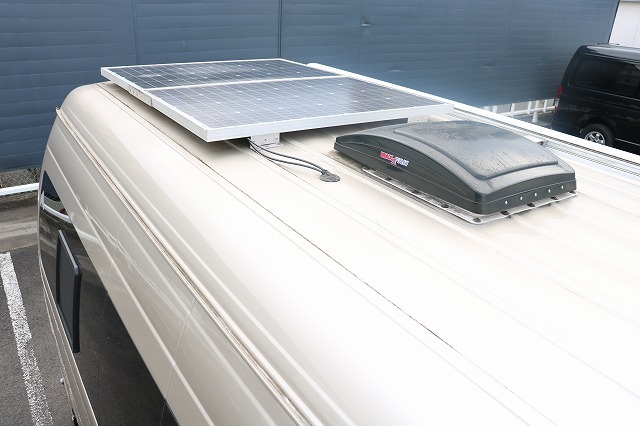 キャンピングカーバンコン