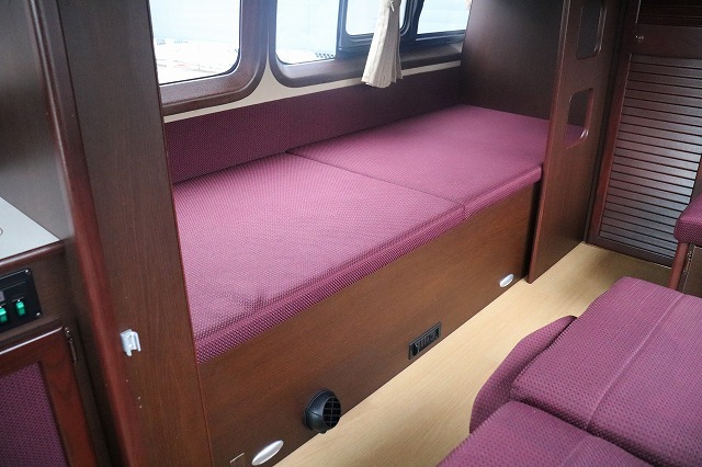 キャンピングカーバンコン