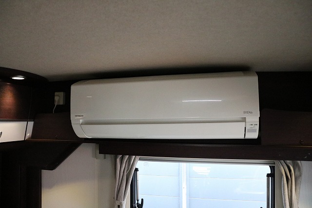 キャンピングカーキャブコン