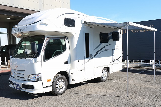 キャンピングカーキャブコン