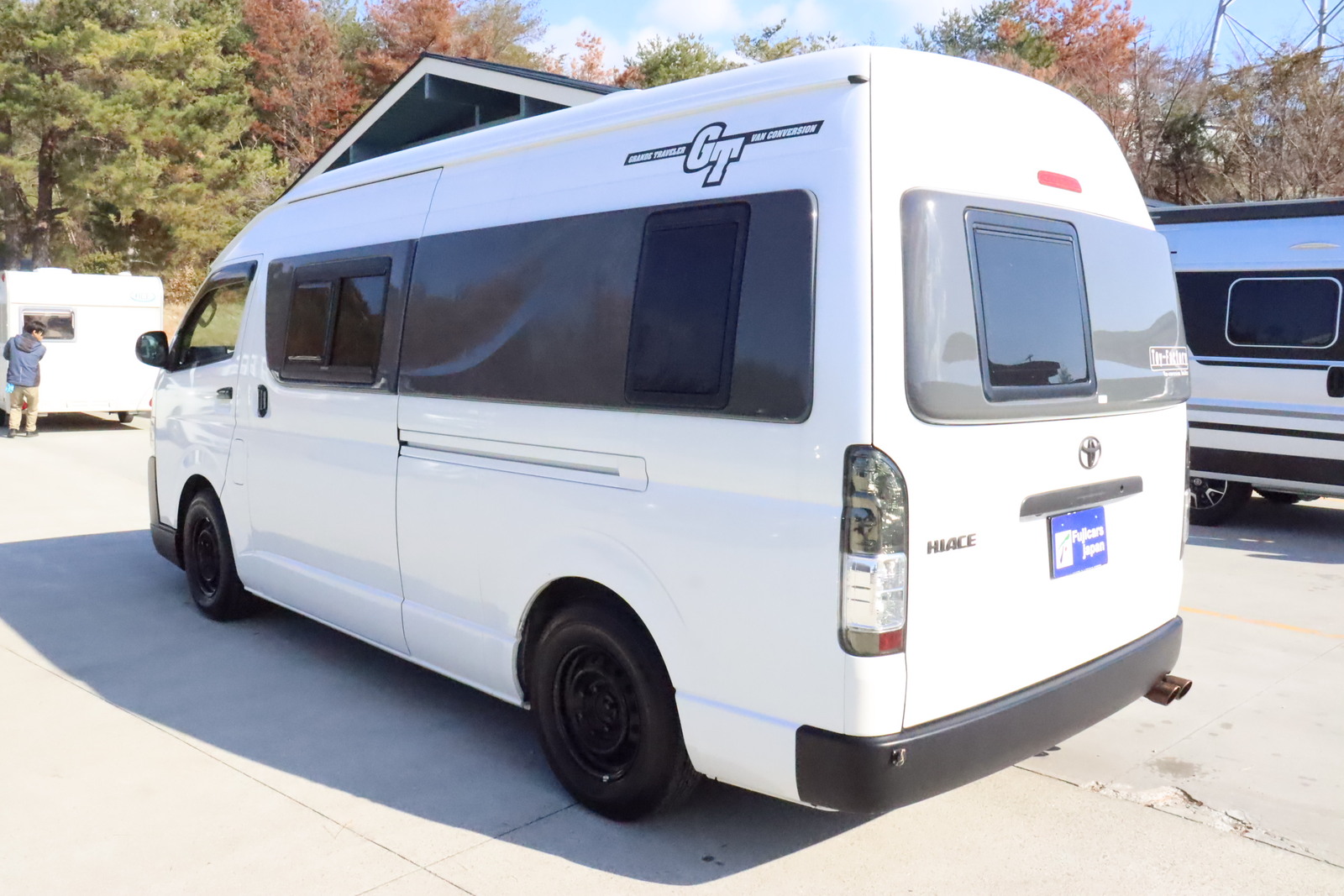 キャンピングカーバンコン