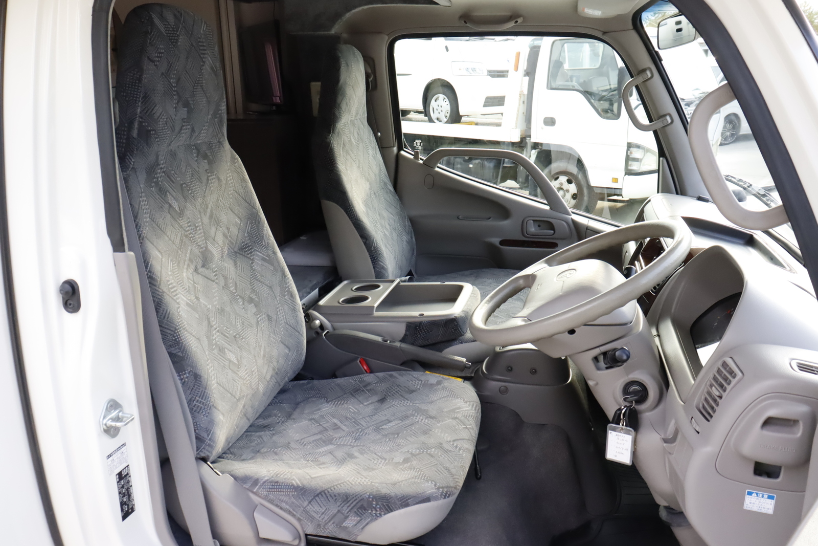 キャンピングカーキャブコン