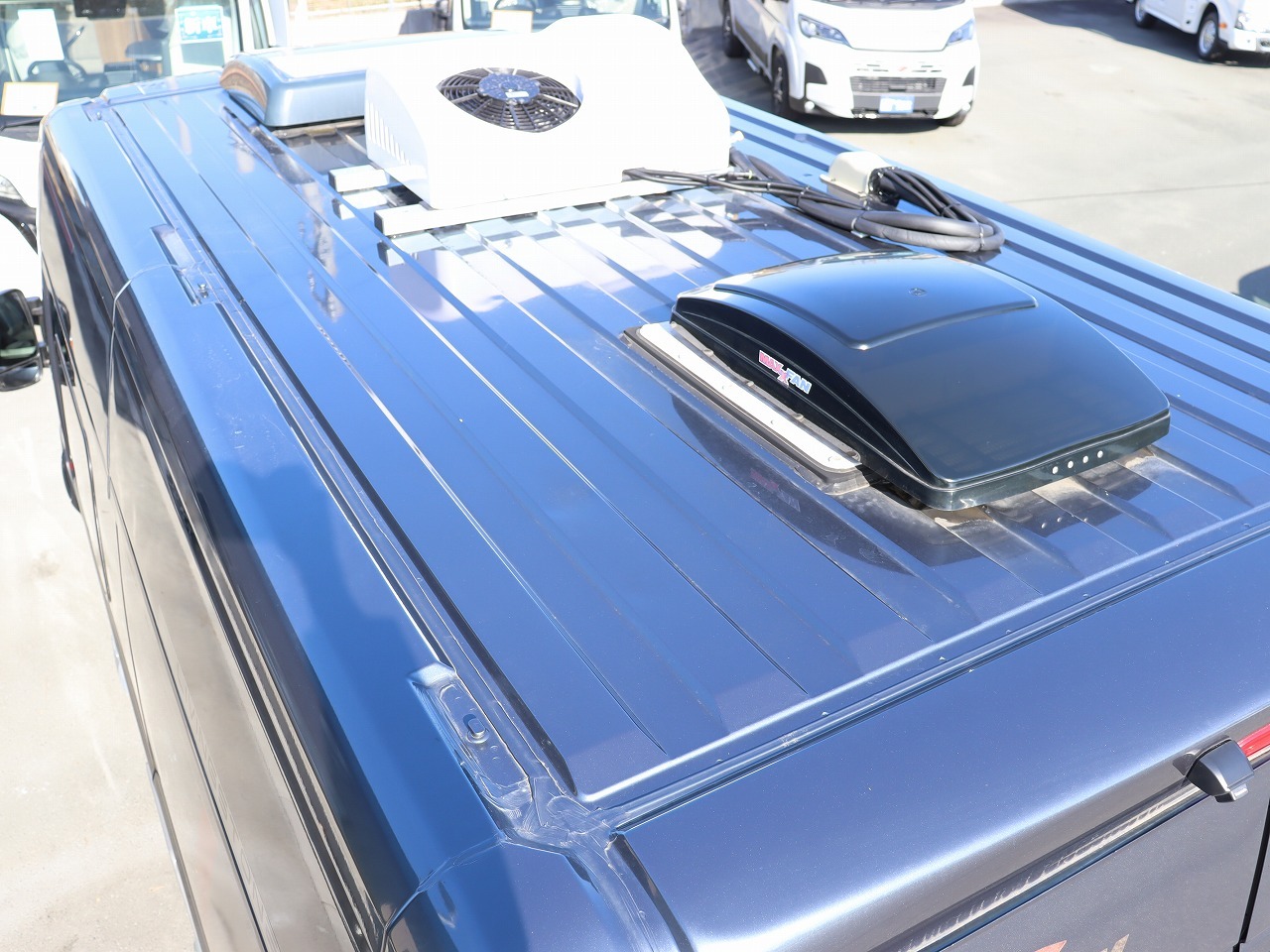 キャンピングカーバンコン