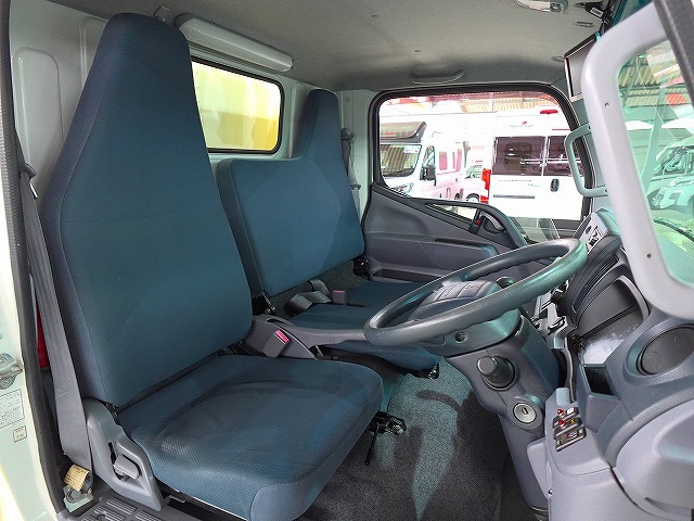 三菱キャンター