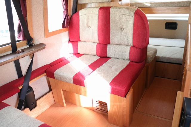 キャンピングカーバンコン