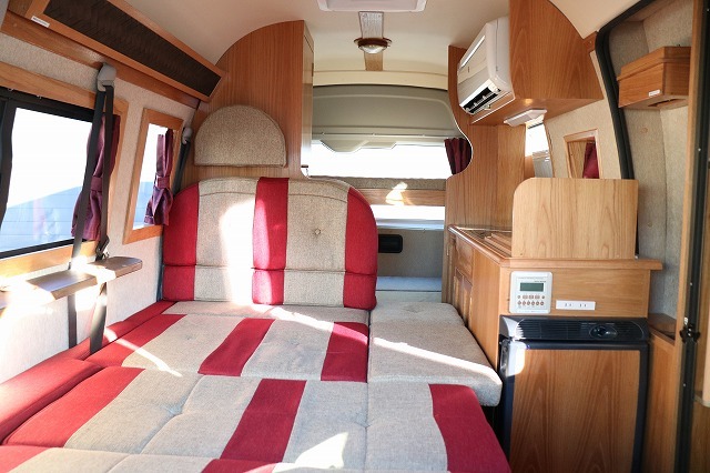 キャンピングカーバンコン