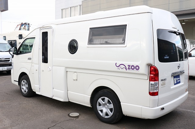 キャンピングカーバンコン