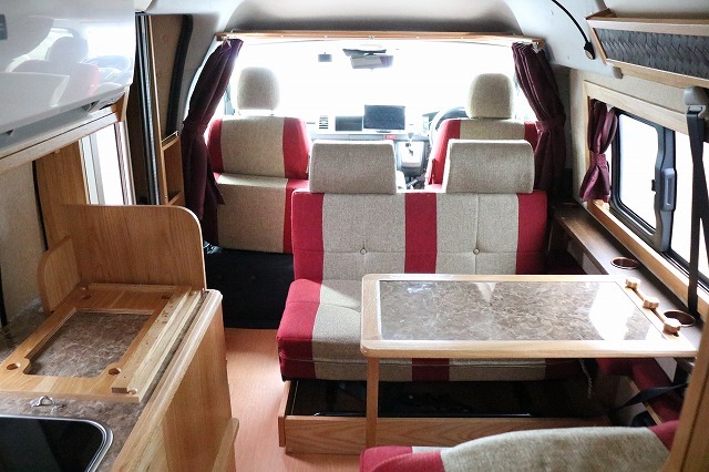 キャンピングカーバンコン