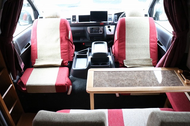 キャンピングカーバンコン