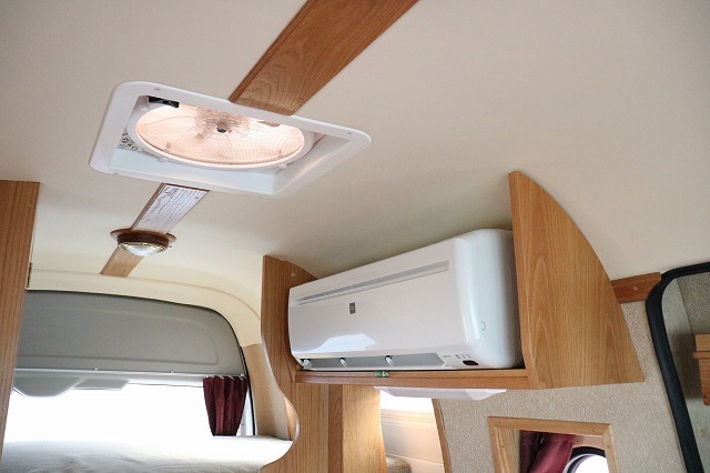 キャンピングカーバンコン