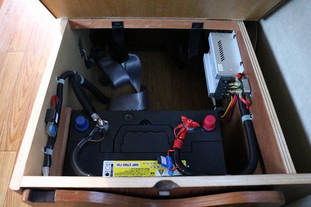 キャンピングカーバンコン