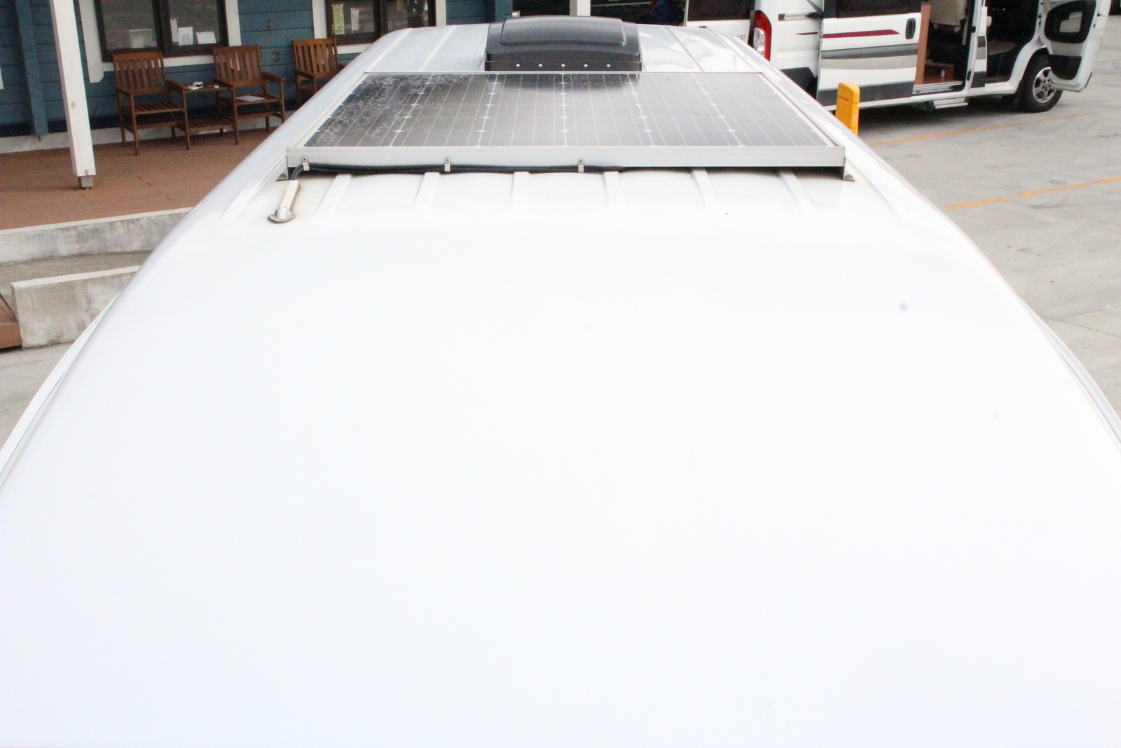 キャンピングカーバンコン