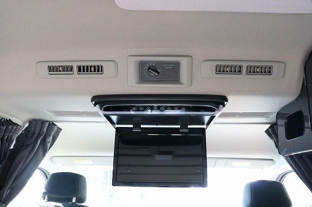 キャンピングカーバンコン