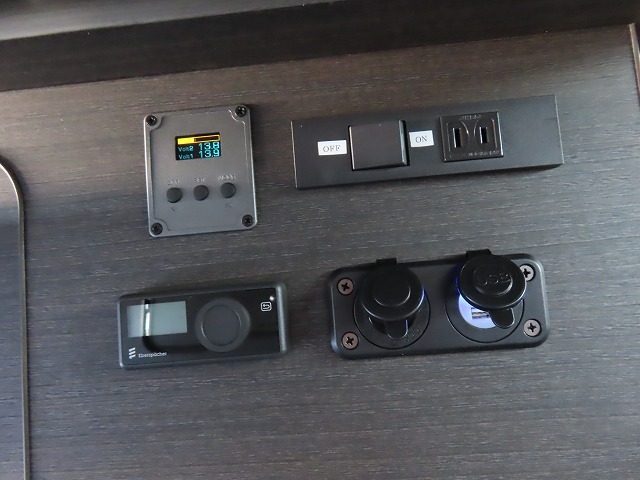 キャンピングカーバンコン