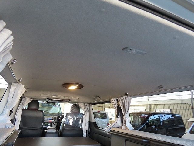 キャンピングカーバンコン