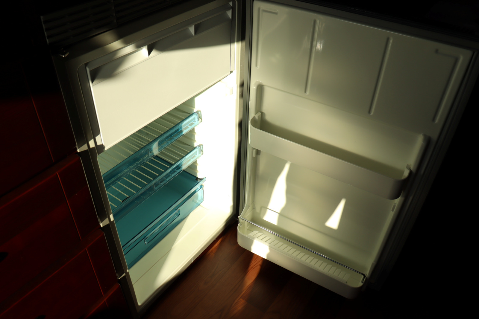 キャンピングカーバスコン