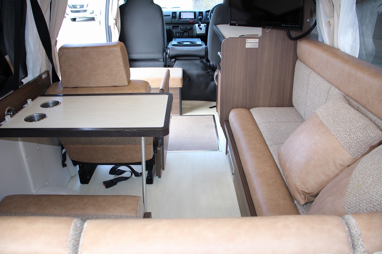 キャンピングカーバンコン