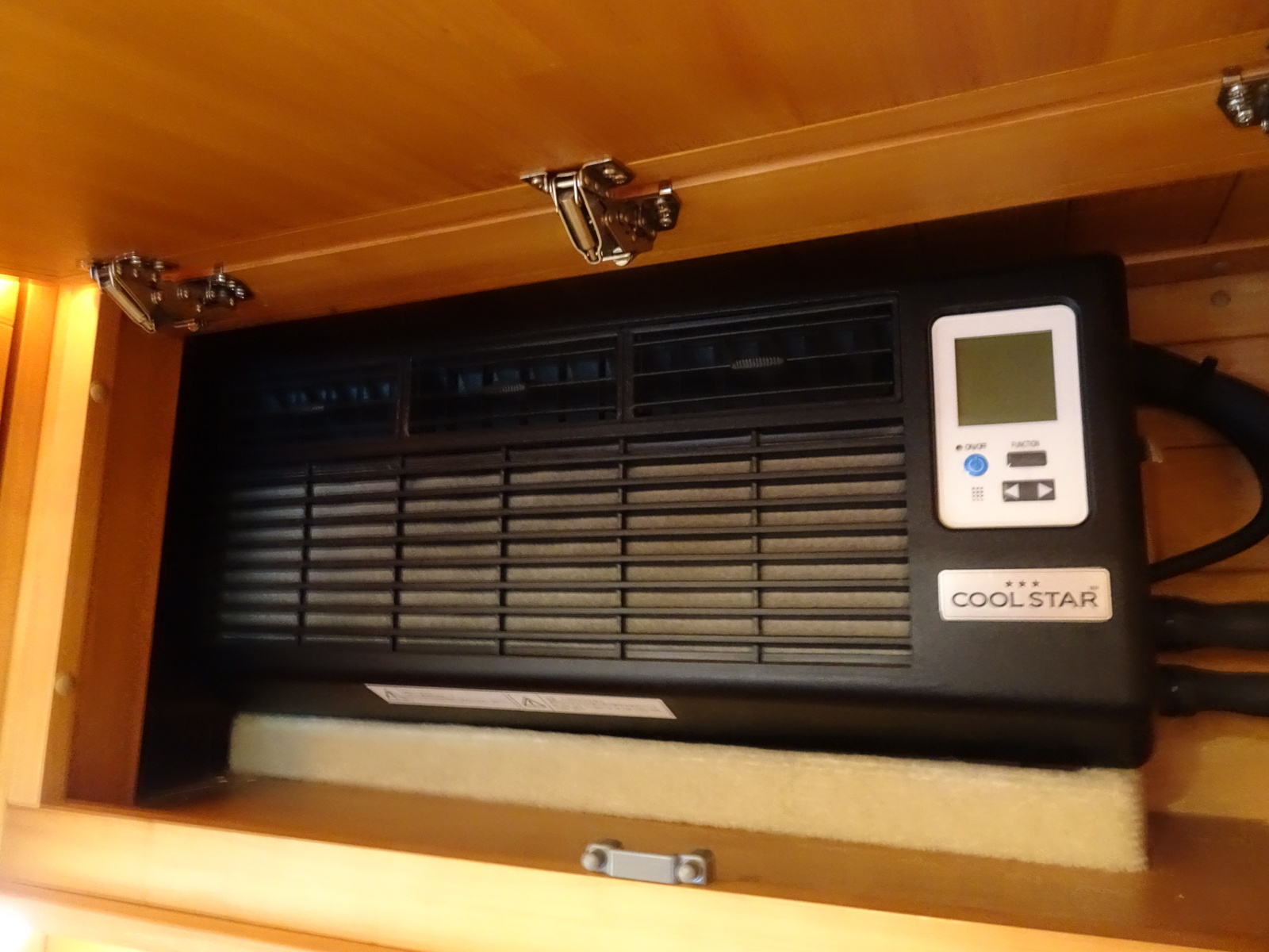 キャンピングカーキャブコン