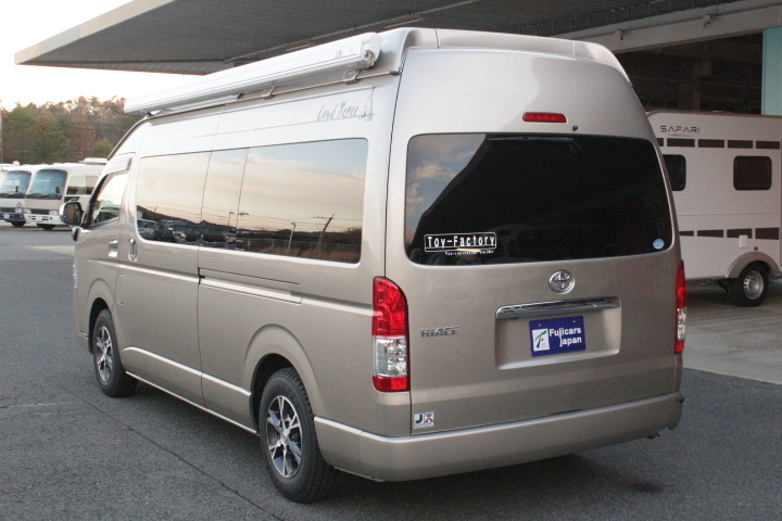 キャンピングカーバンコン