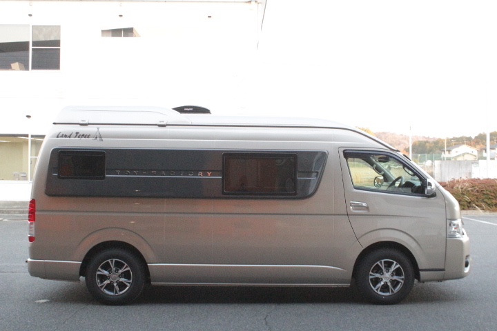 キャンピングカーバンコン