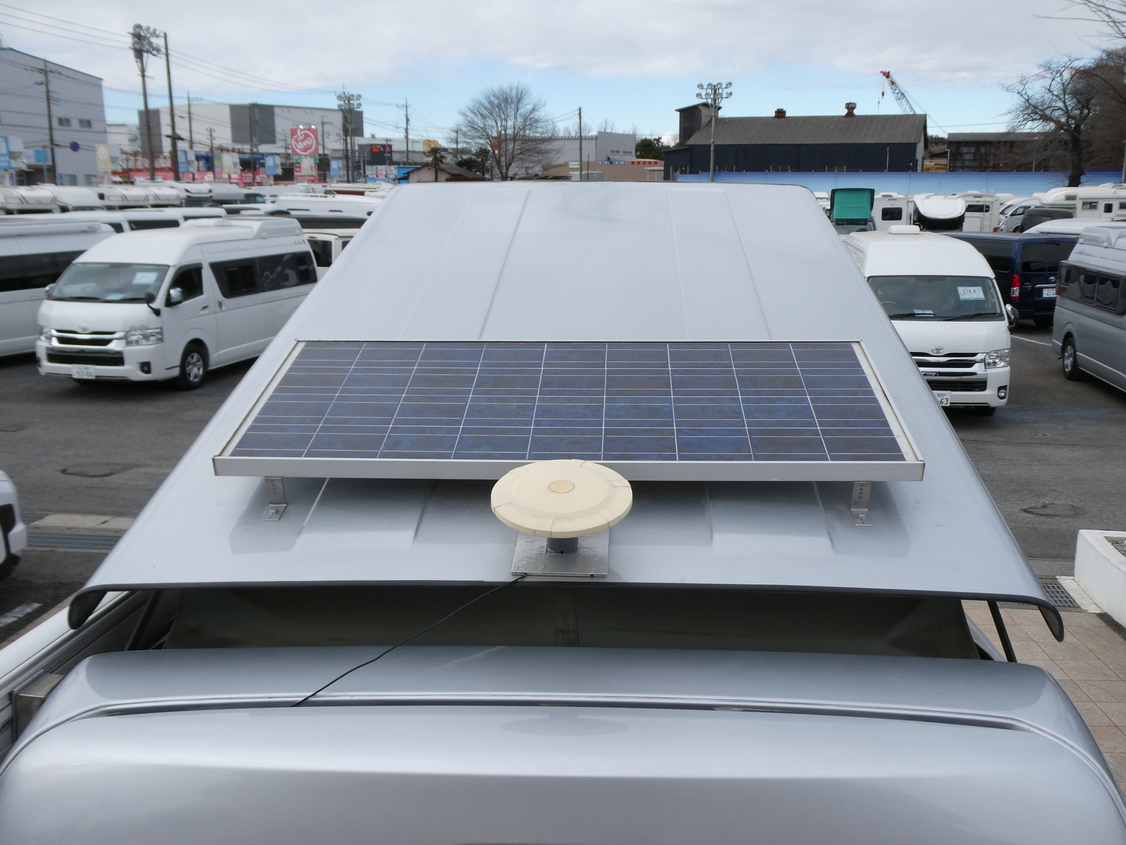 キャンピングカーバンコン