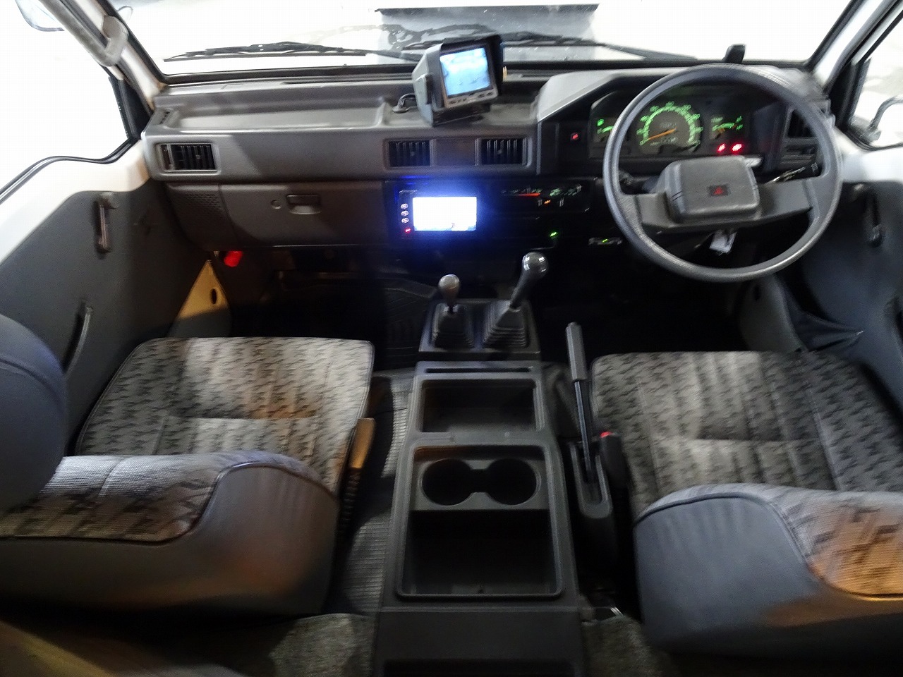 キャンピングカーキャブコン