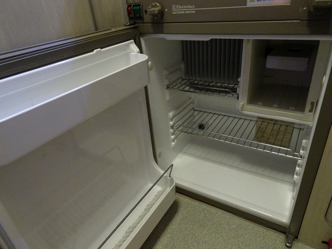 キャンピングカーキャブコン