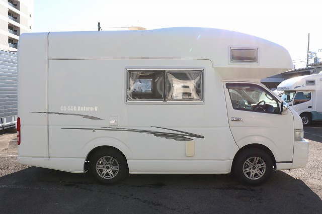 キャンピングカーキャブコン