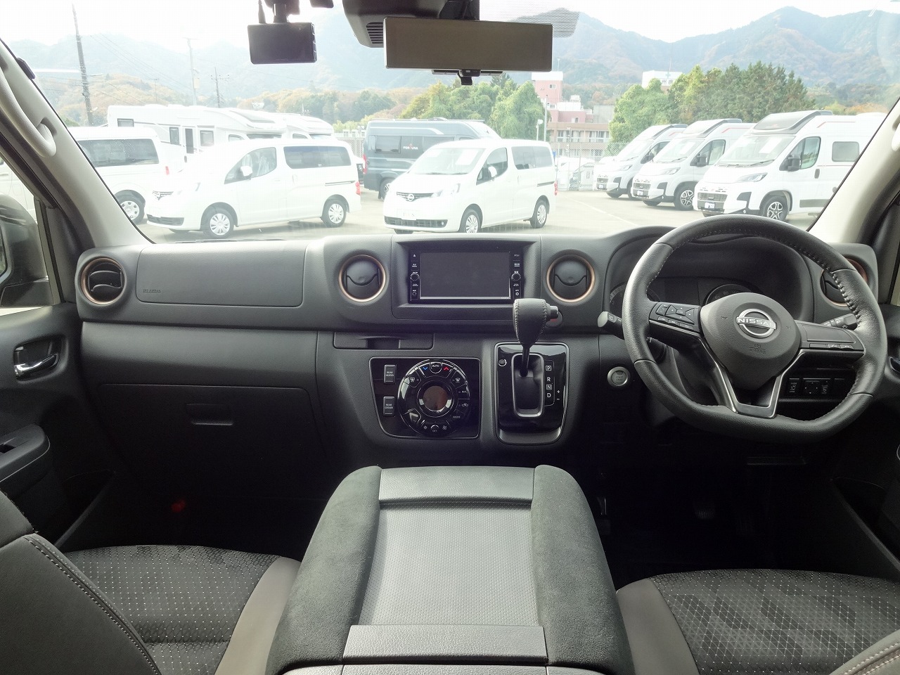 キャンピングカーバンコン