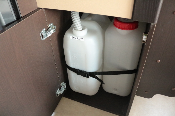 キャンピングカーバンコン