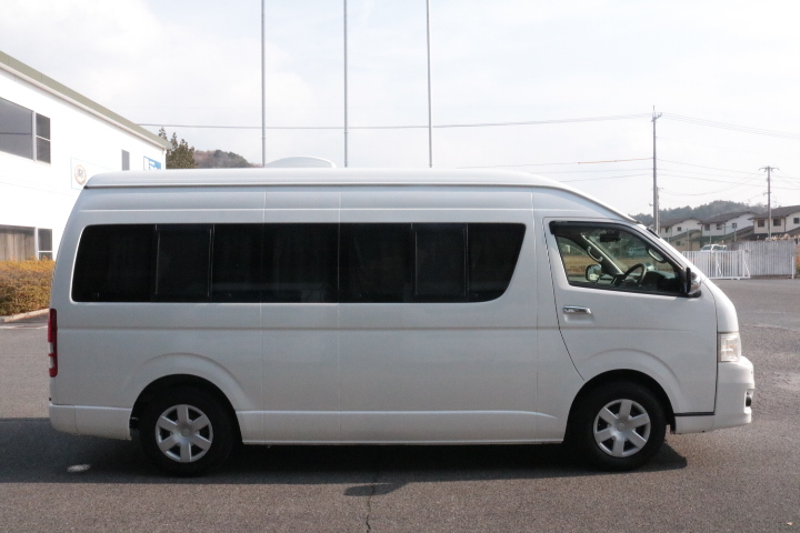 キャンピングカーバンコン