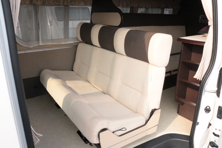 キャンピングカーバンコン