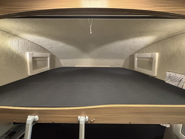 キャンピングカーキャブコン