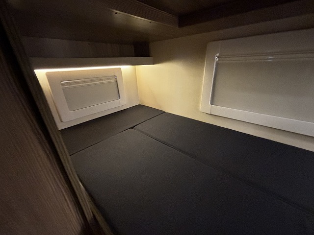 キャンピングカーキャブコン