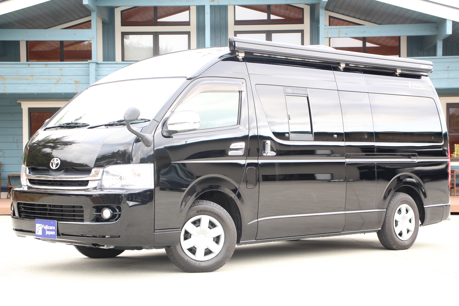 キャンピングカーバンコン