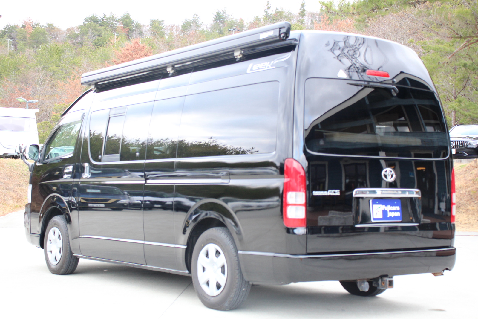 キャンピングカーバンコン