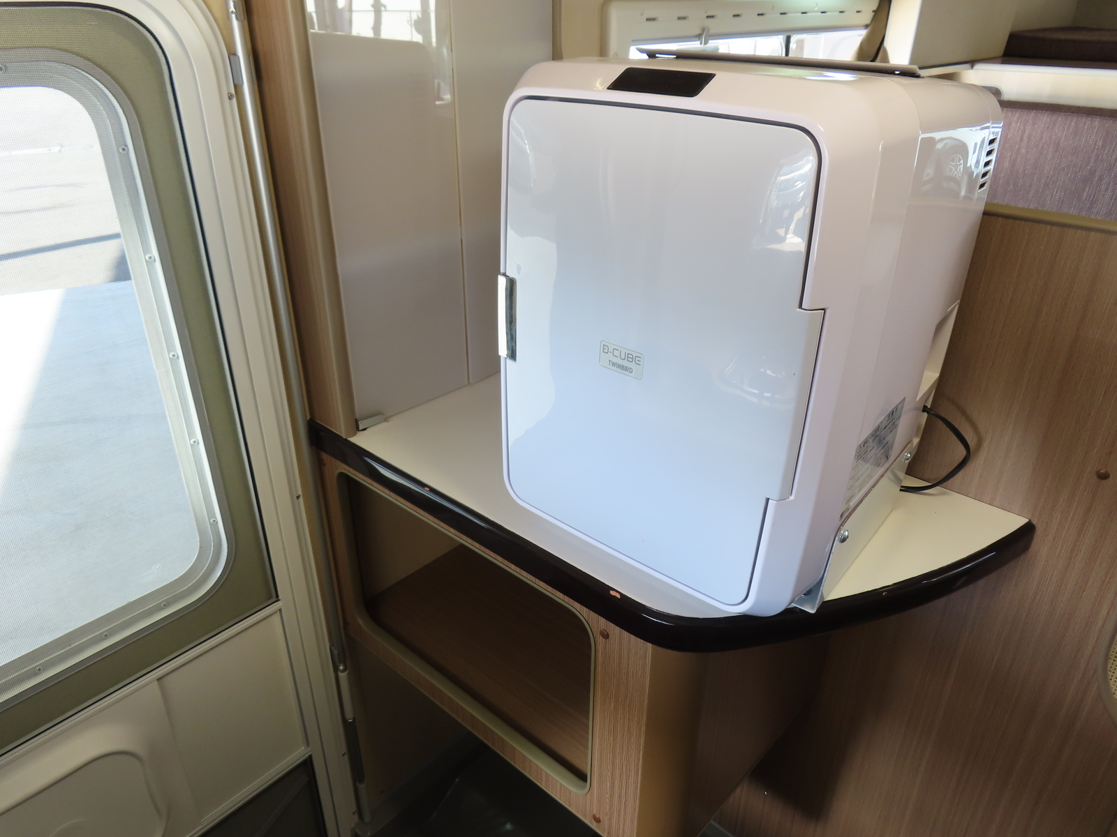 キャンピングカーキャブコン