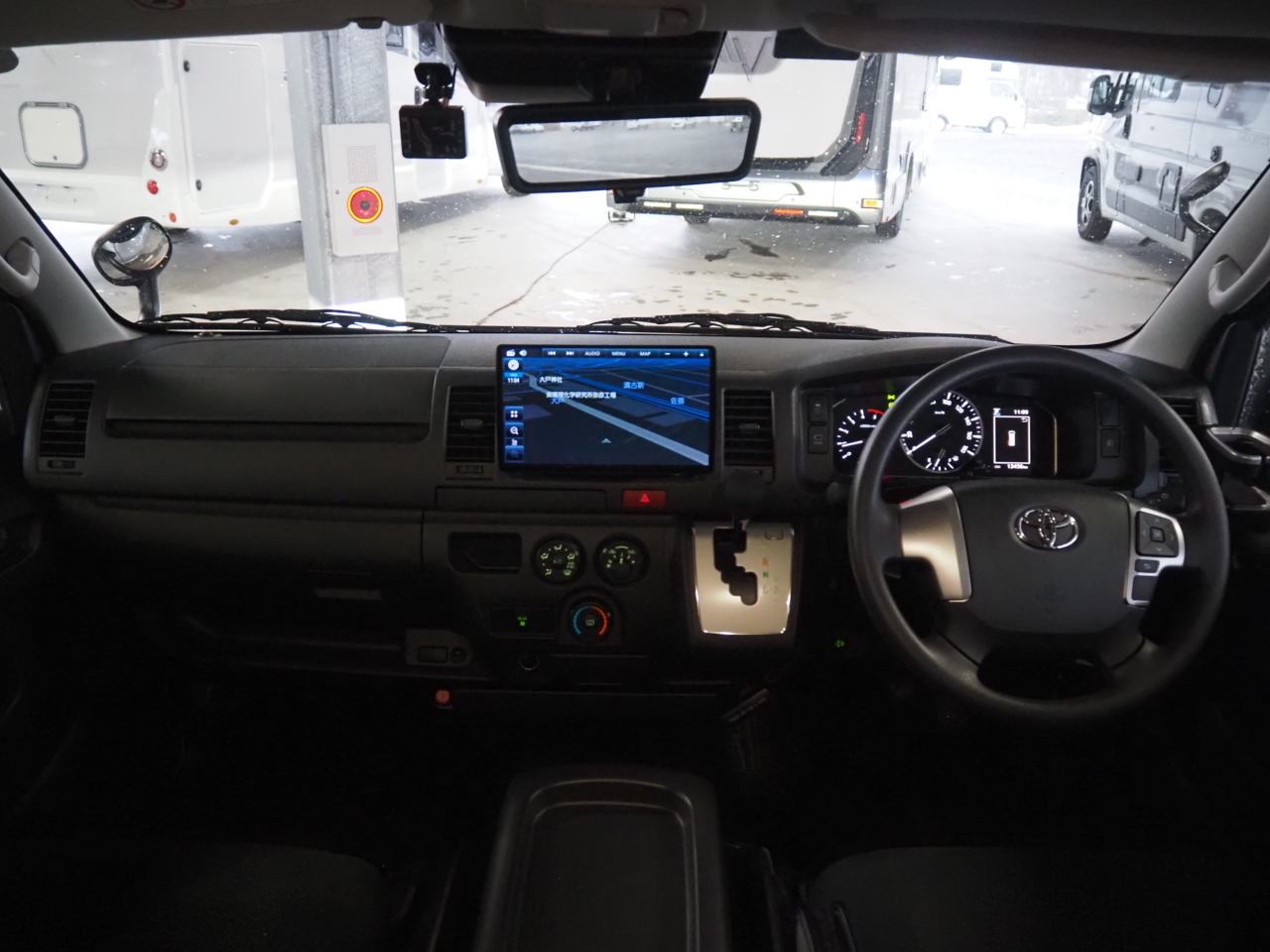 キャンピングカーバンコン