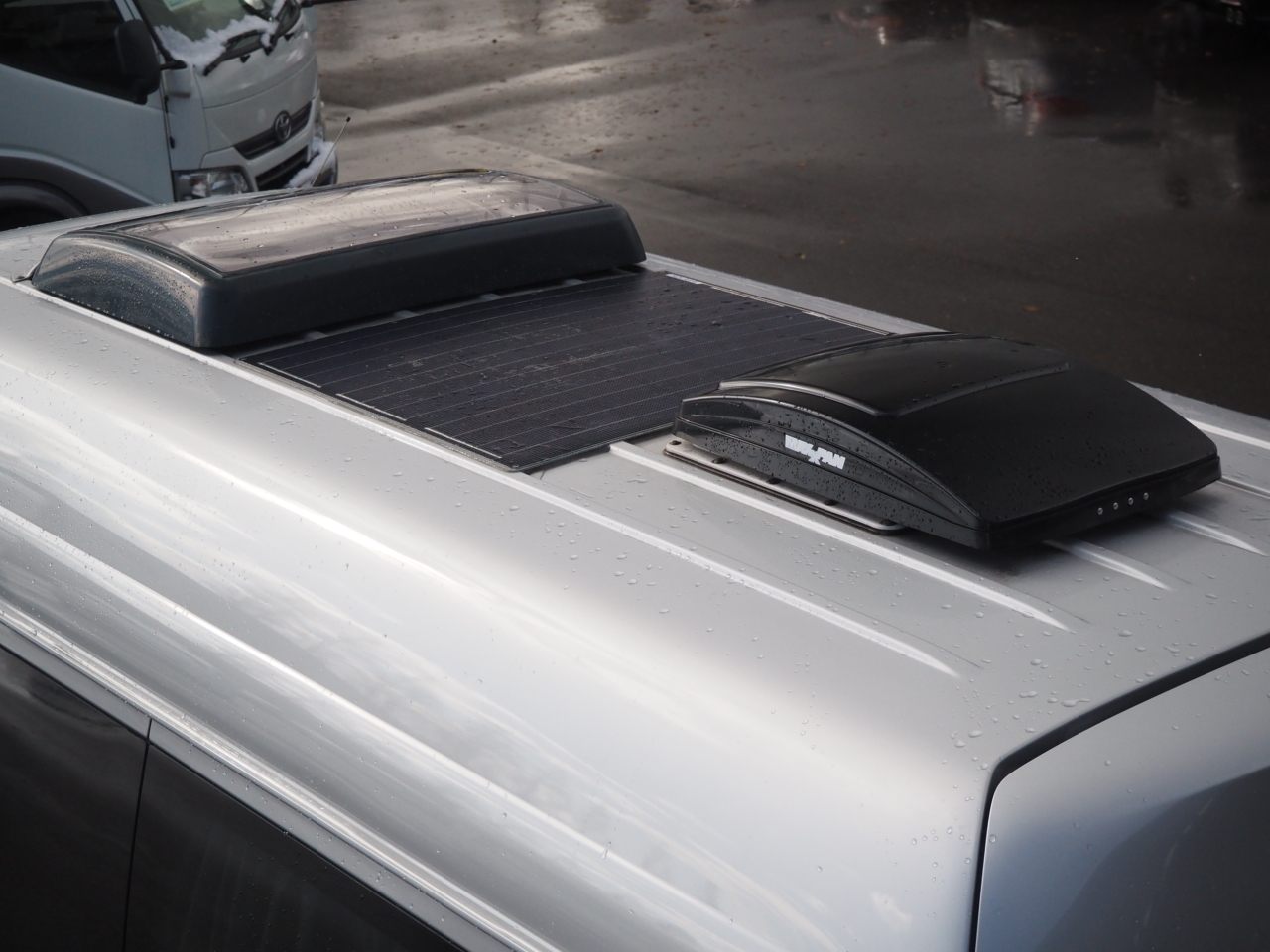 キャンピングカーバンコン