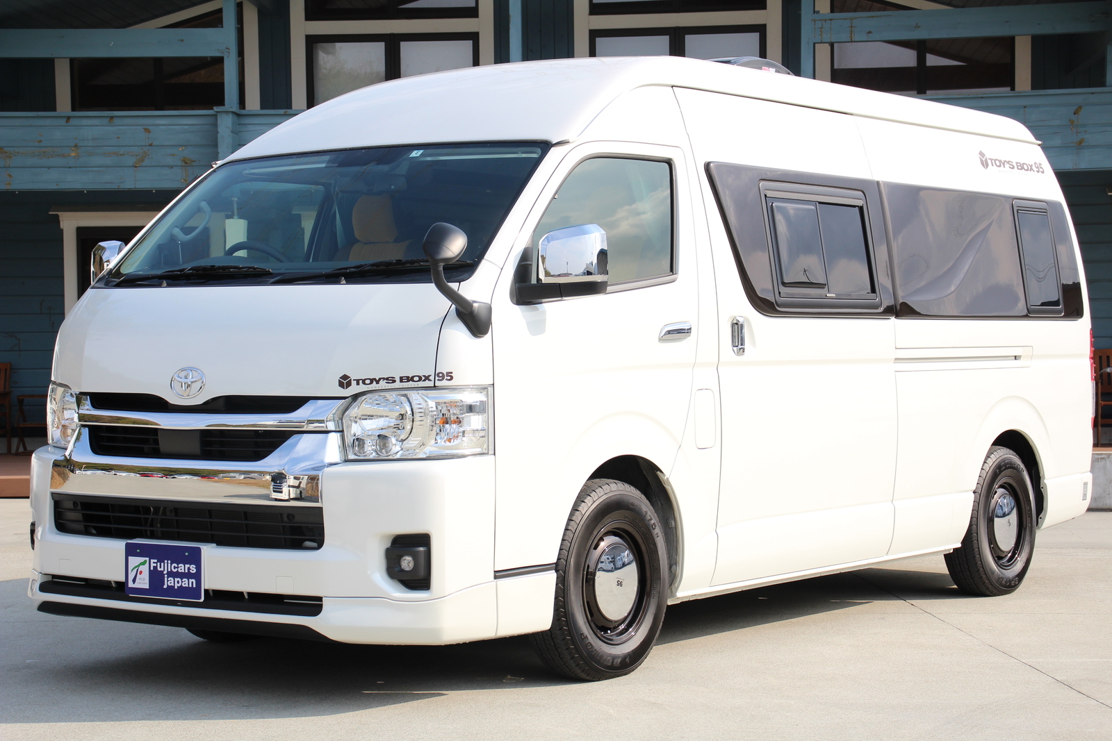 キャンピングカーバンコン