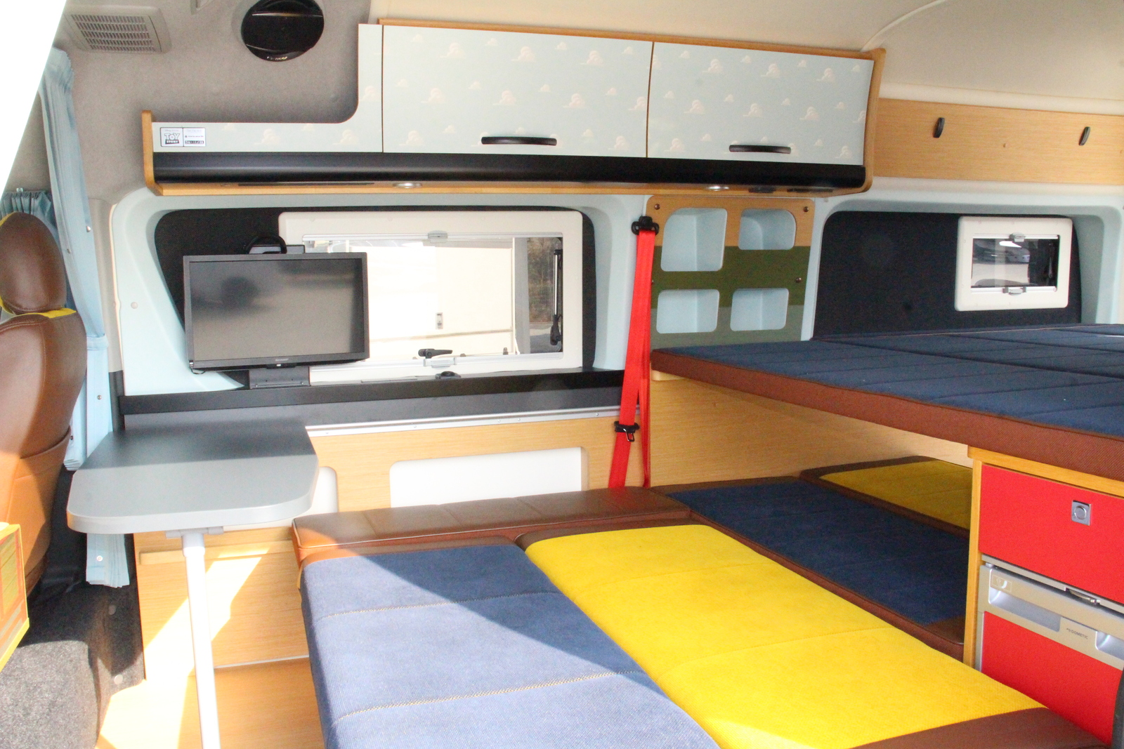 キャンピングカーバンコン