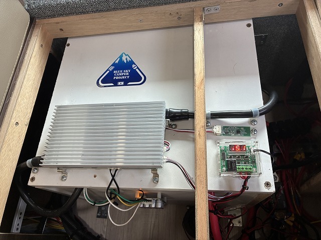 キャンピングカーキャブコン