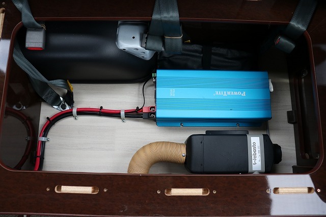 キャンピングカーバンコン