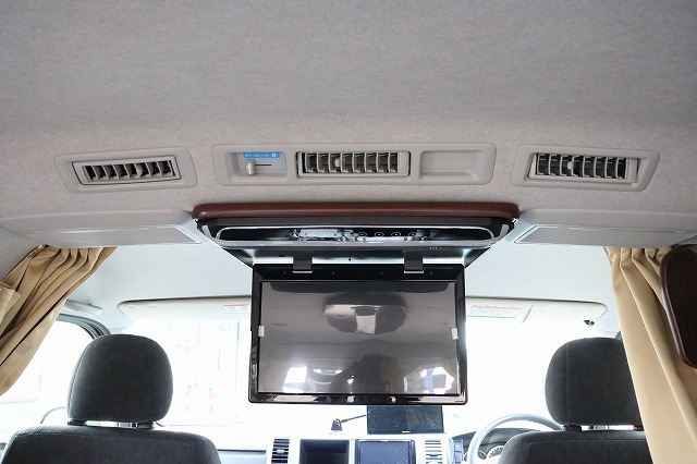 キャンピングカーバンコン